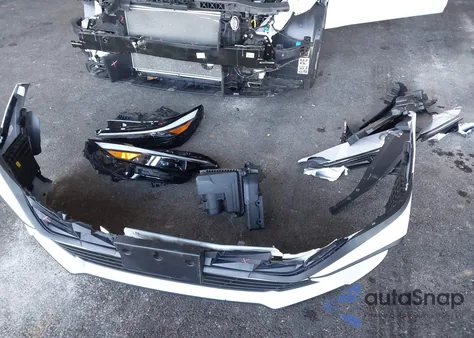 2025 Hyundai Elantra Sel Sport из США, поврежденный, VIN KMHLM4DG2SU903189